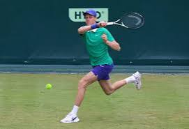 Halle, Sinner esce con Bublik 6-3, 3-6, 4-6. Zverev batte Sonego.